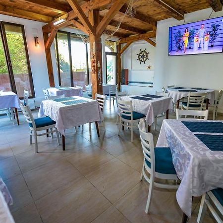 Vila Blue Marine Două Mai Exteriér fotografie